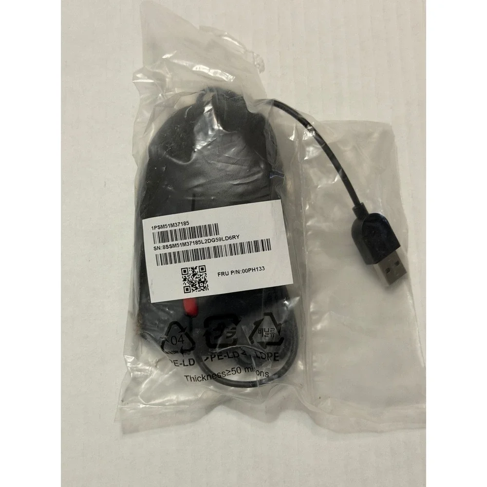 Lenovo Essential USB Optical Mouse Black Red Scroll Wheel 00PH133 SM51M37185